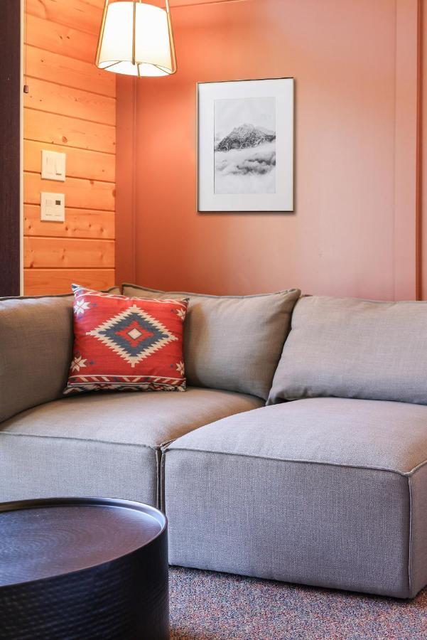 Outland Chalet & Suites Great Smoky Mountains Whittier Exterior foto